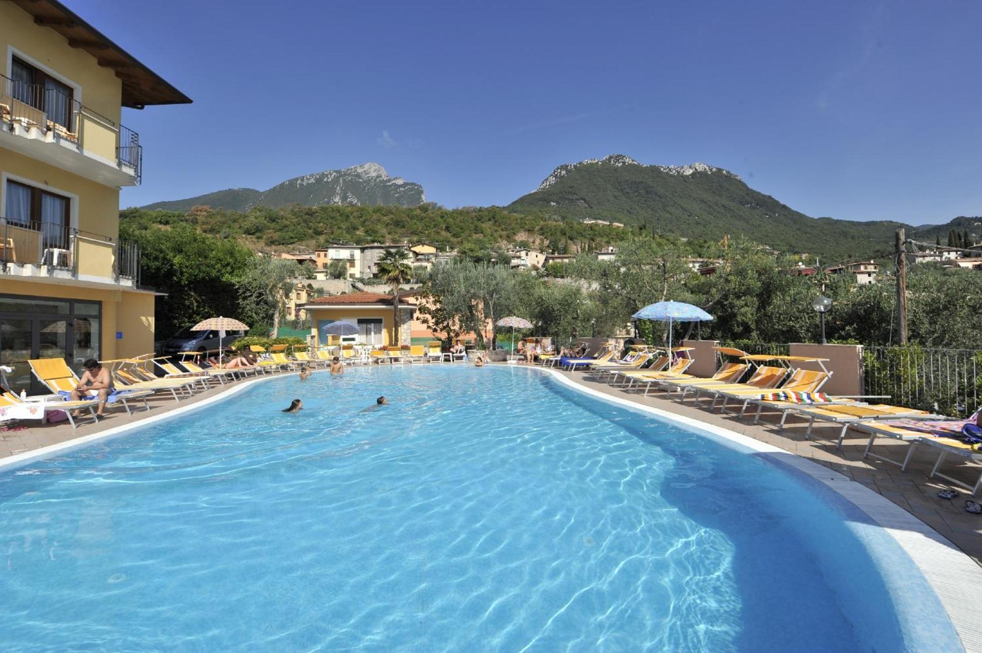Hotel Piccolo Paradiso Toscolano-Maderno Esterno foto