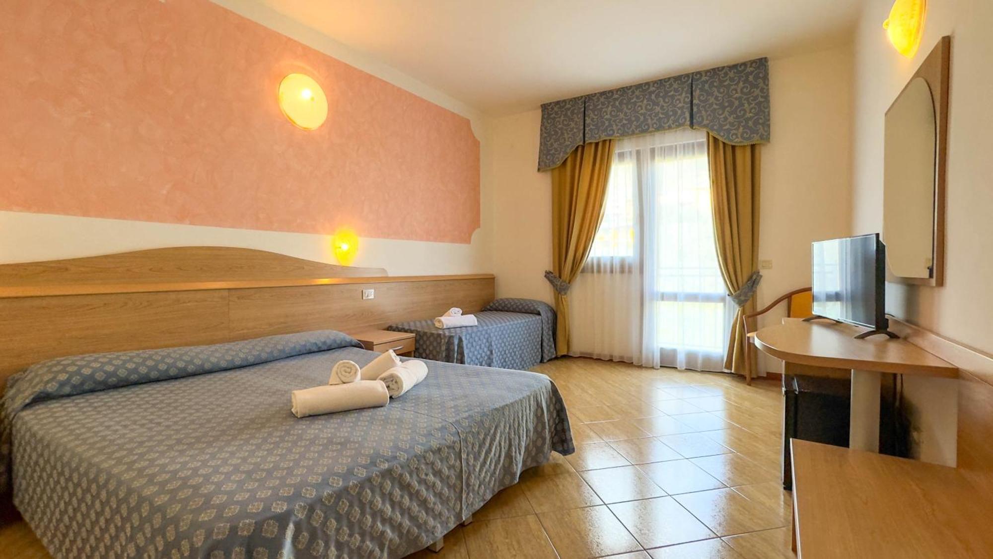 Hotel Piccolo Paradiso Toscolano-Maderno Esterno foto