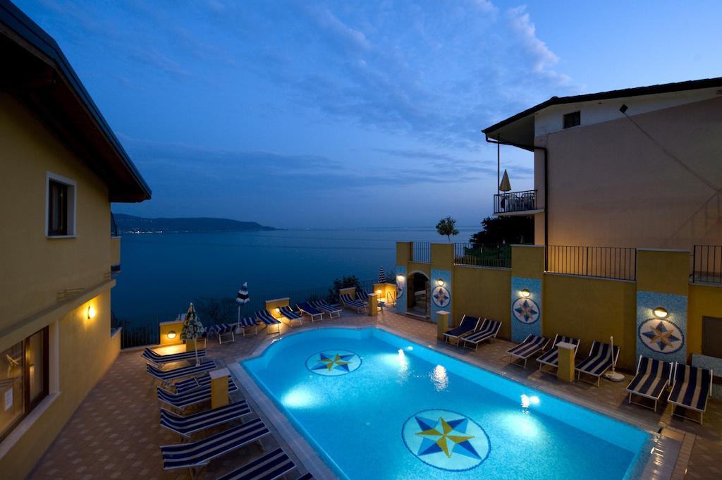 Hotel Piccolo Paradiso Toscolano-Maderno Esterno foto