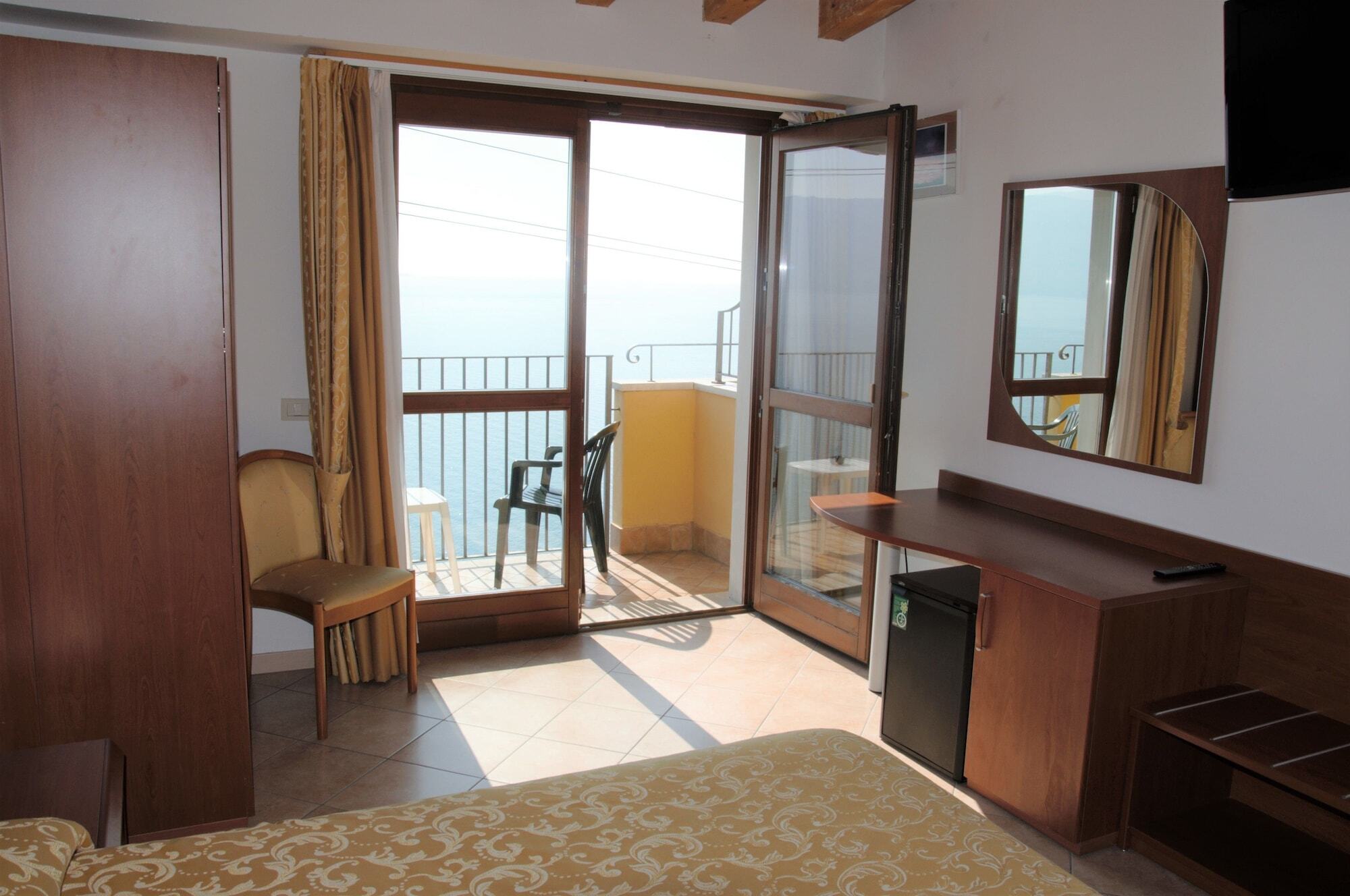 Hotel Piccolo Paradiso Toscolano-Maderno Esterno foto